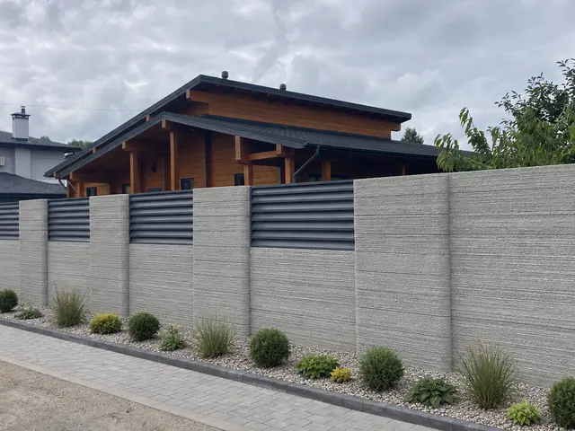 "Classic 120" Fence